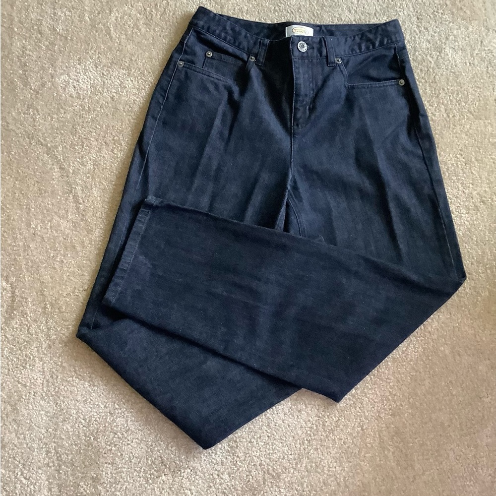 TALBOTS jeans size 4Petite blue in excellent shape 5 pockets